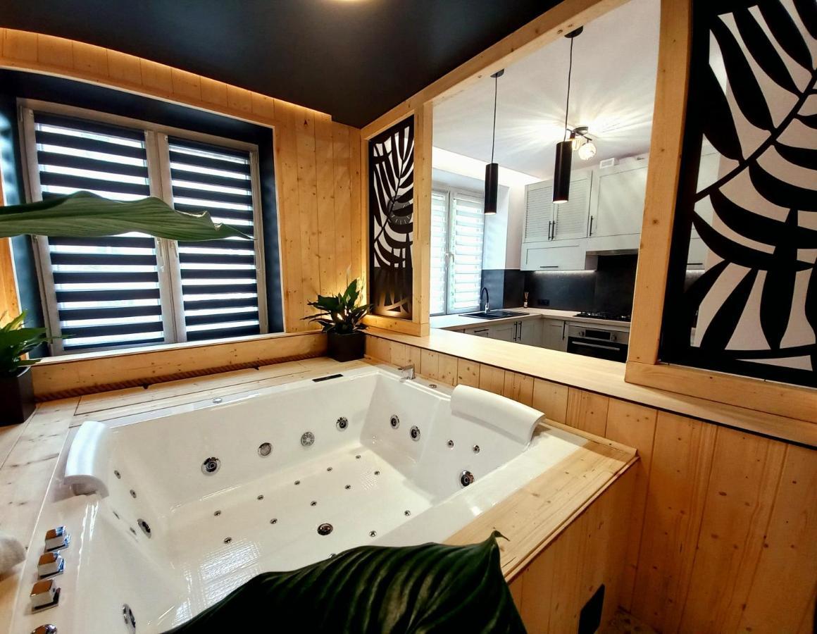 Vip Apartament Malmeda Jacuzzi Bialystok Luaran gambar